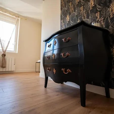 Villa L'escale Caennaise House For 8 People Caen