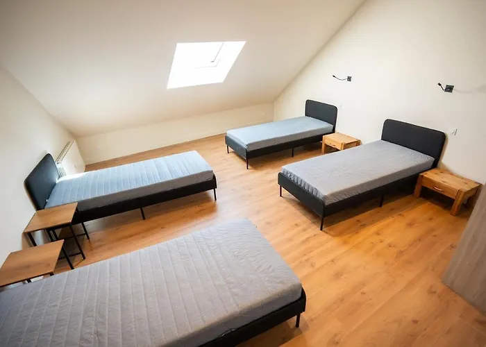 Villa L'escale Caennaise House For 8 People *