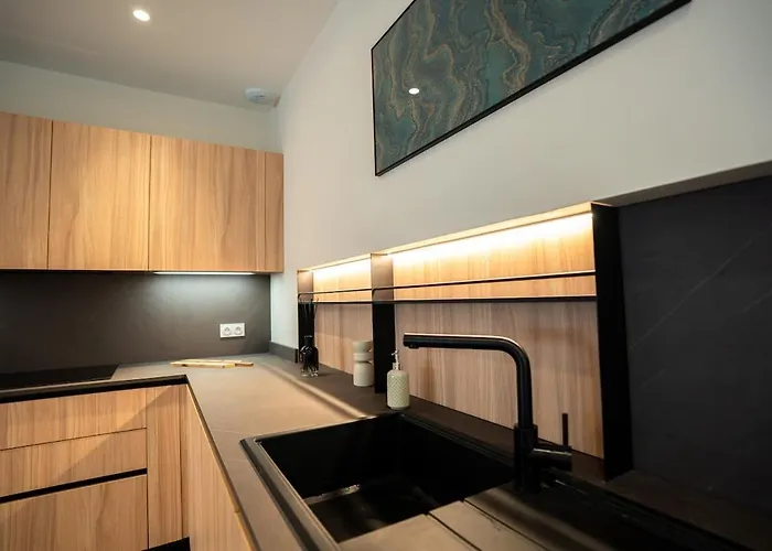 L'escale Caennaise House For 8 People * Caen